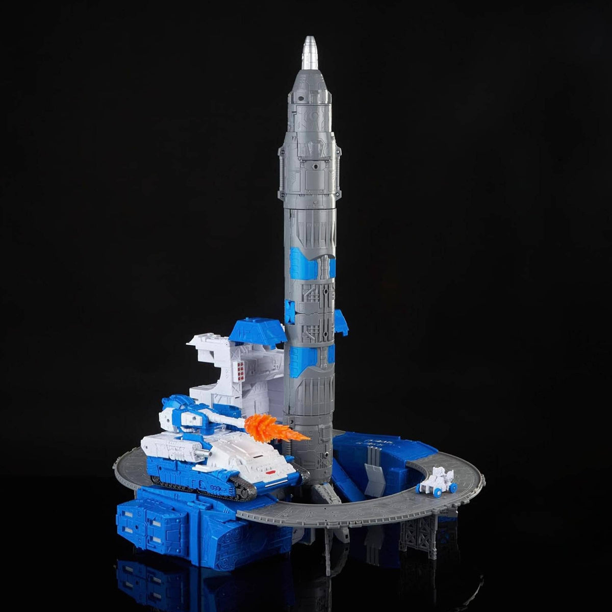Transformers 24 Inch Figure| Lunar-Tread